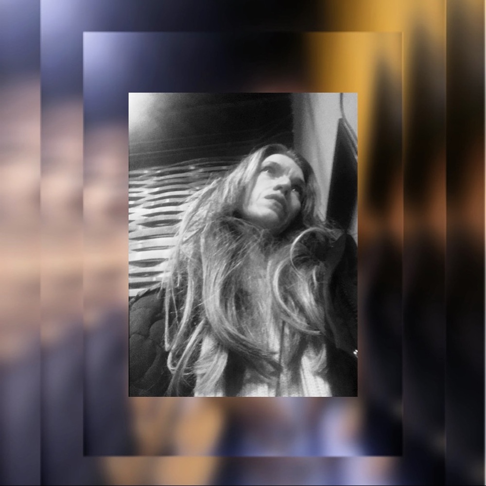 Meet your Posher, Sharon